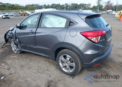 2017 Honda Hr-V Lx из США, поврежденный, VIN 3CZRU6H38HM702678